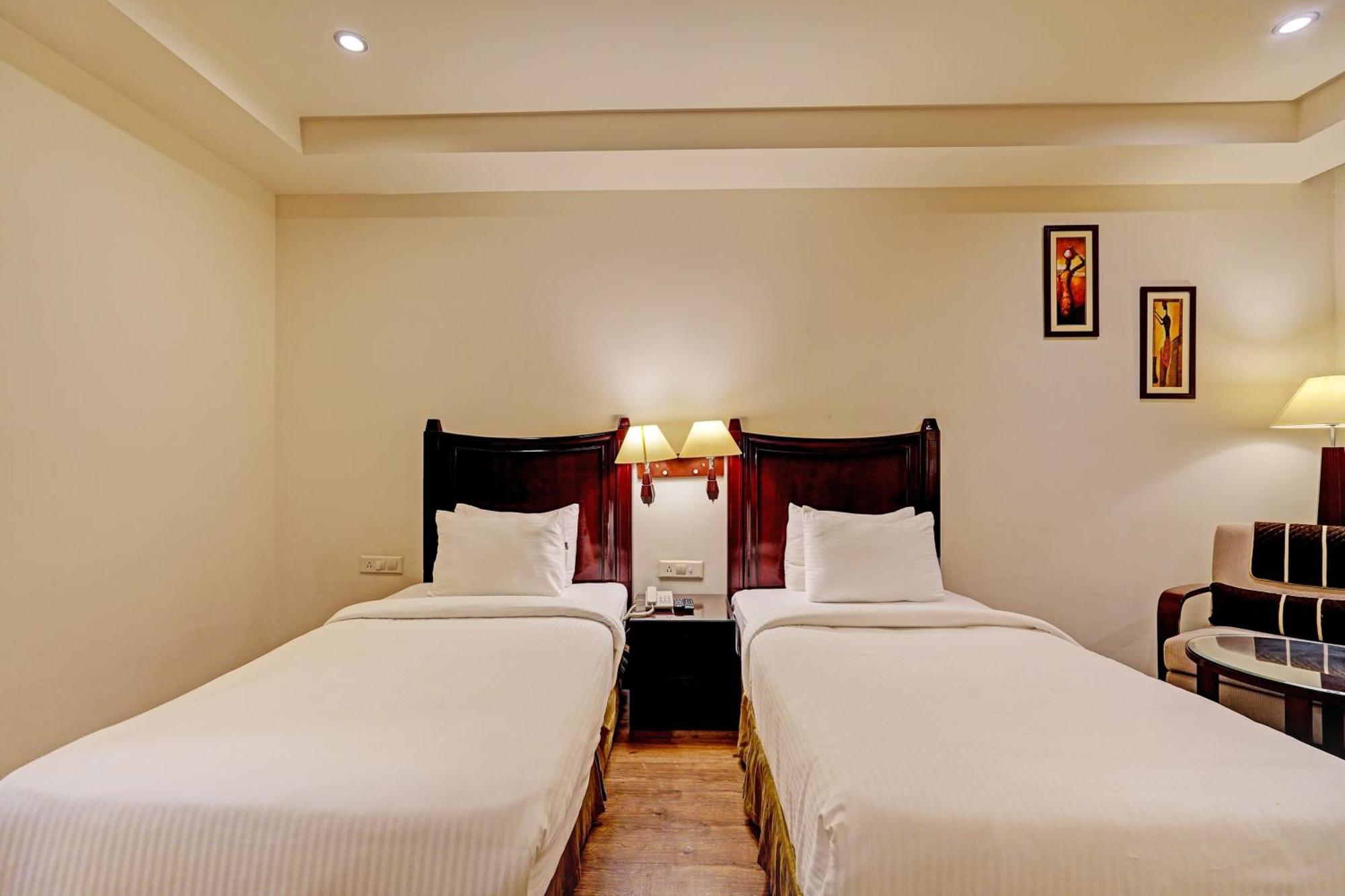 Hotel Marina Near Igi Airport Delhi New Delhi Luaran gambar